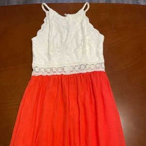 White/coral BCX womens size 3 floor length maxi dress